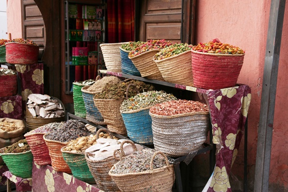 Рынок специй и трав в Марракеше, Марокко