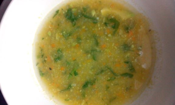 Вегетарианский суп-пюре со специями, приправы, пряности